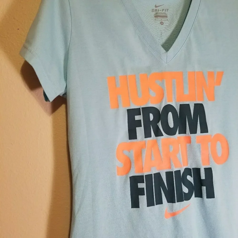NIKE graphic dri-fit t-shirt‎